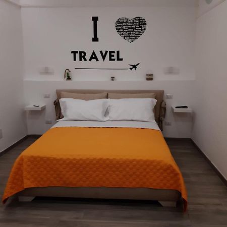Travel Home Πομπηία Εξωτερικό φωτογραφία
